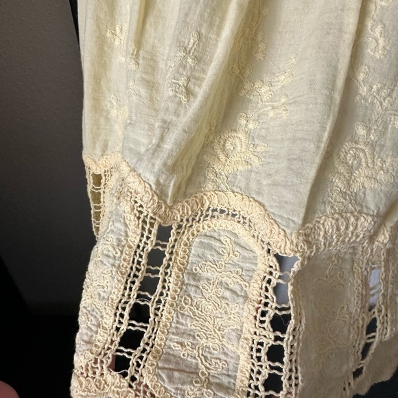 Max Studio yellow lace off shoulder boho romantic cottagecore cotton blouse top - Picture 3 of 5